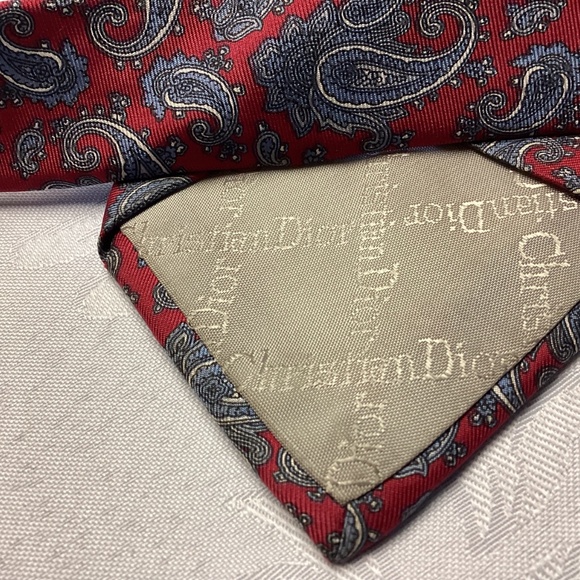 CHRISTIAN DIOR. SILK TIE. Just beautiful PAISLEY VINTAGE - Picture 4 of 4